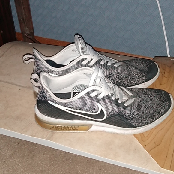 Nike Air Max men's shoes - Picture 1 of 3